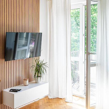 Rentplanet - Apartamenty Przy Palacu Kultury I Nauki Варшава Екстериор снимка