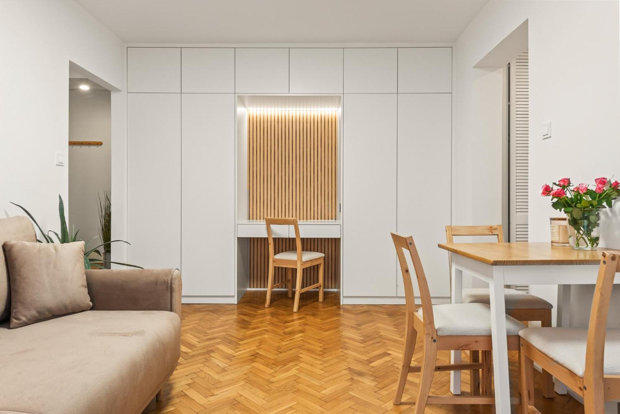 Rentplanet - Apartamenty Przy Palacu Kultury I Nauki Варшава Екстериор снимка